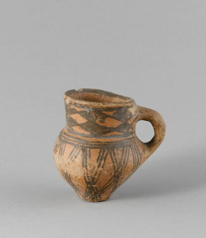 vase, image 3/3