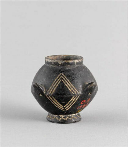 vase, image 4/6