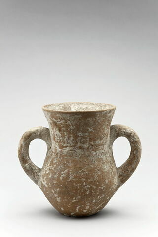 vase, image 1/3