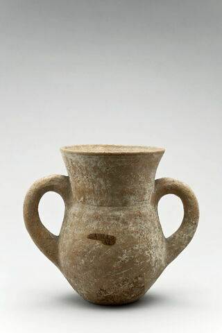 vase, image 2/3
