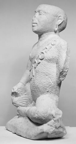 statue, image 9/10