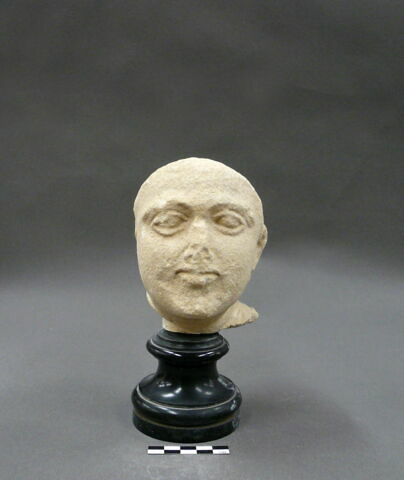 statue, image 1/2