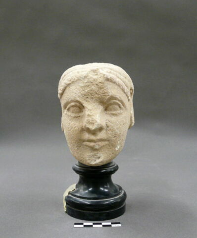 statue, image 1/2