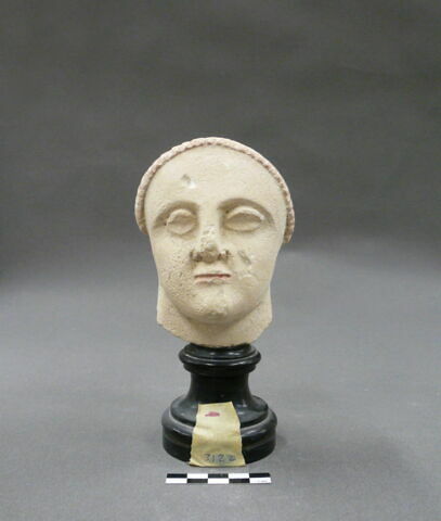 statue, image 1/2