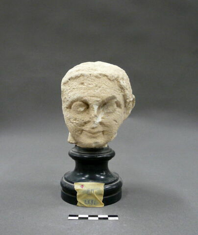 statue, image 1/2
