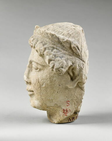 statue, image 5/5