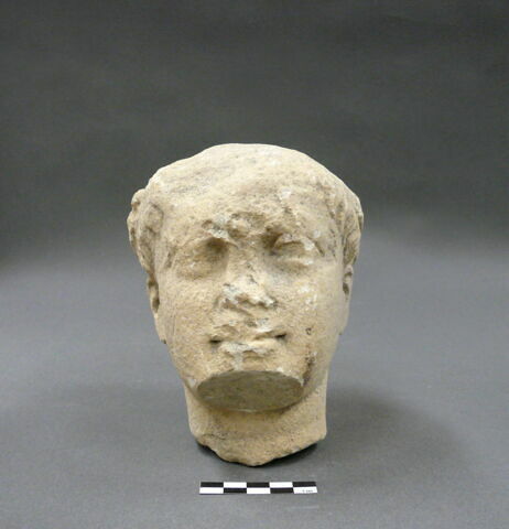 statue, image 1/2