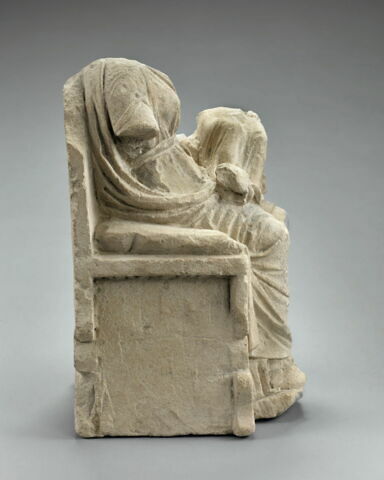 statue, image 3/6