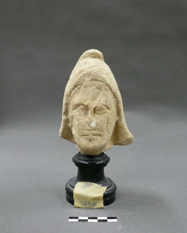 statue, image 1/2