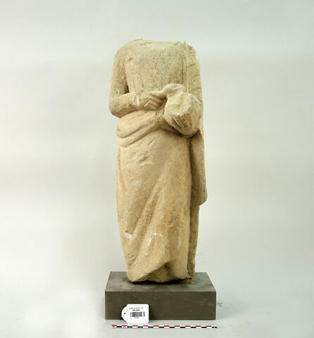 statue, image 1/4