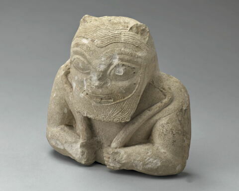 statue, image 2/3