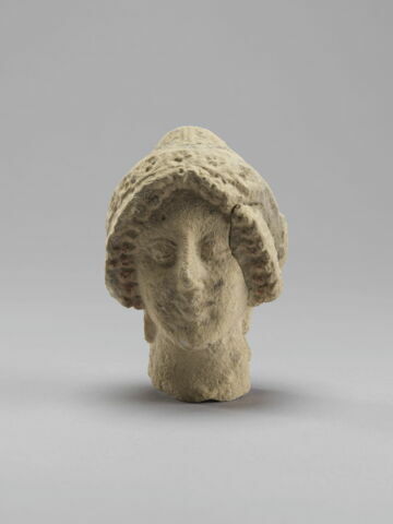 statue, image 2/4