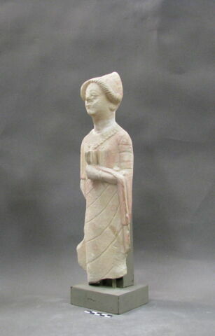 statue, image 2/5