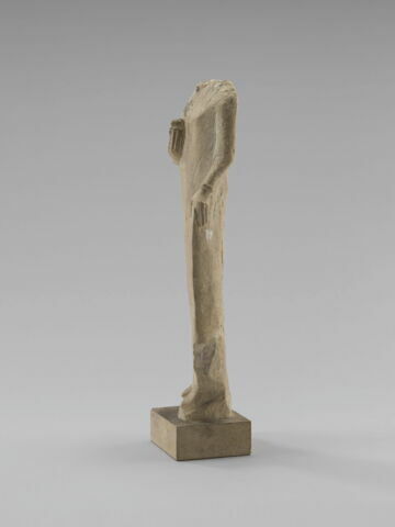 statue, image 3/4