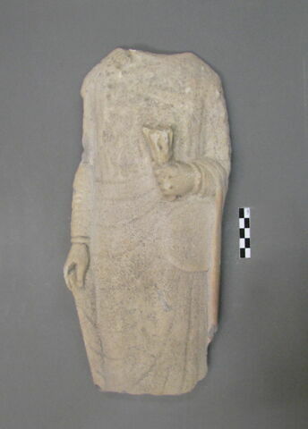statue, image 1/1