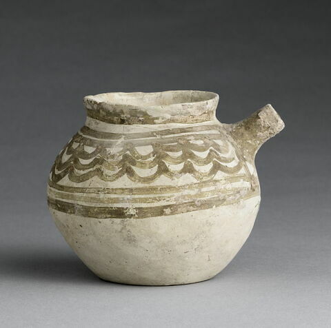 vase, image 1/5