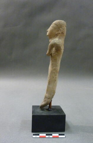 figurine, image 2/3
