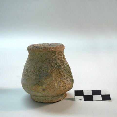vase, image 1/1