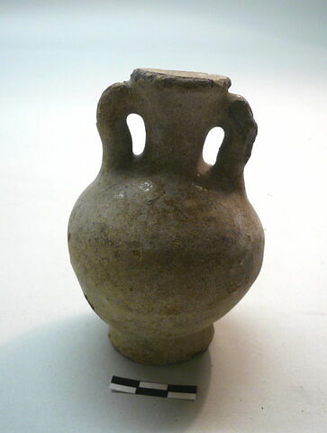 vase, image 1/1