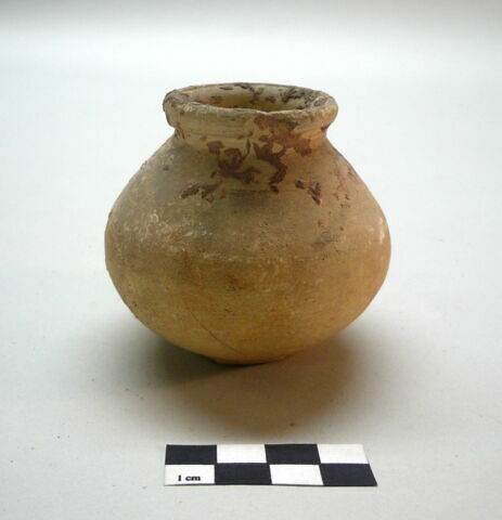 vase, image 1/1