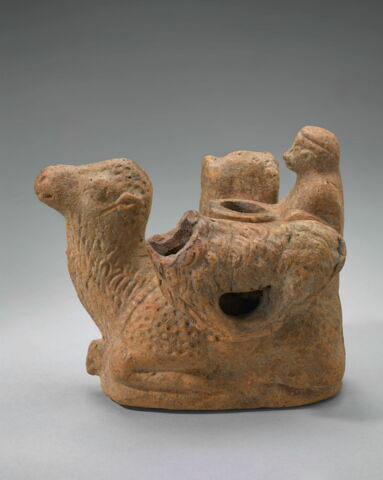 vase, image 3/14