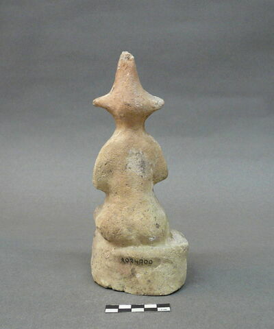 figurine, image 2/2