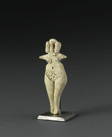Figurine : femme nue, image 1/5