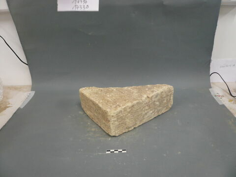 brique, image 3/3