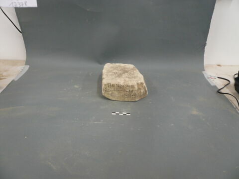 brique, image 3/3
