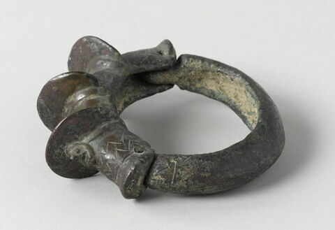 bracelet, image 1/3