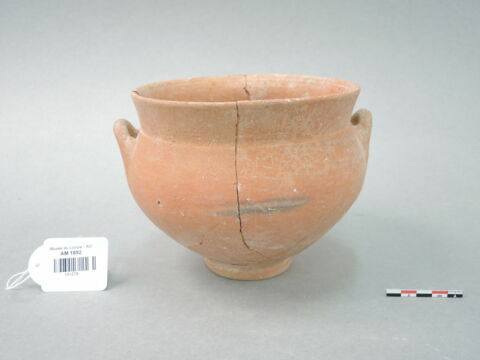 vase, image 2/4