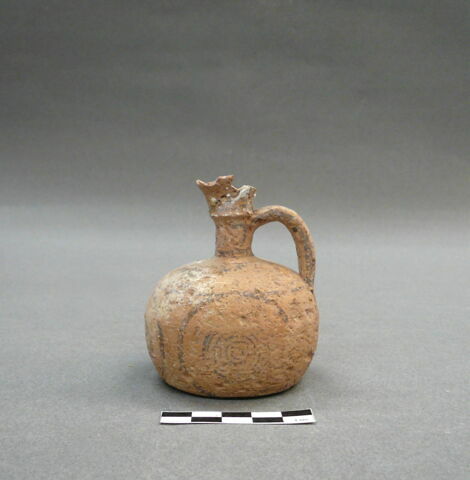 vase, image 1/3