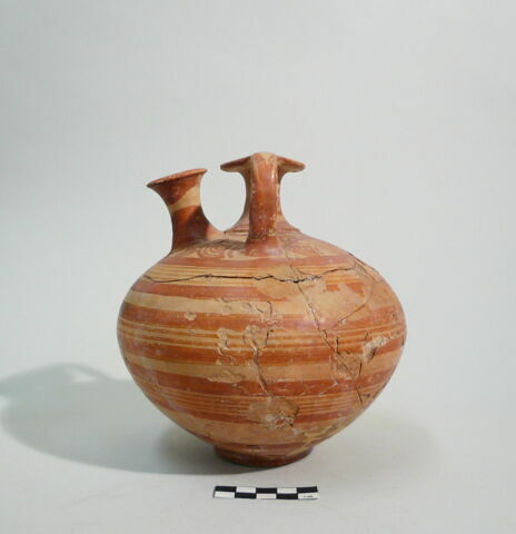 vase, image 1/3