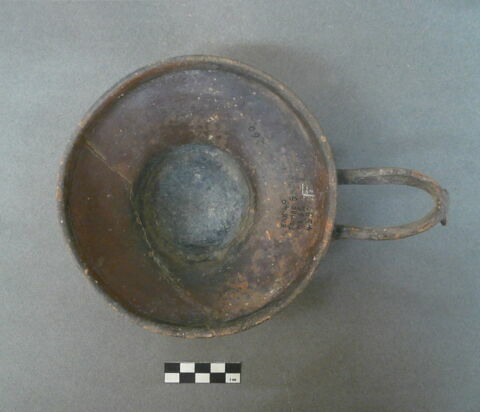vase, image 3/3