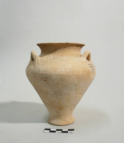 vase, image 1/2