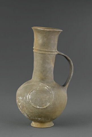 vase, image 3/4