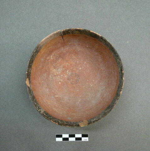 vase, image 2/2