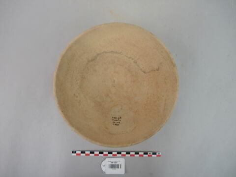 vase, image 2/4