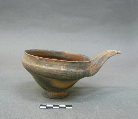 vase, image 1/2