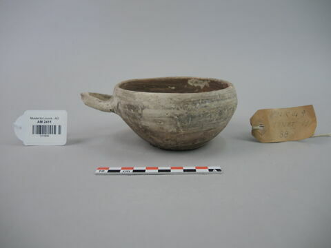vase, image 1/5
