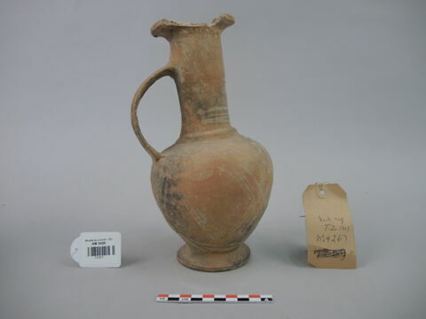 vase, image 1/4