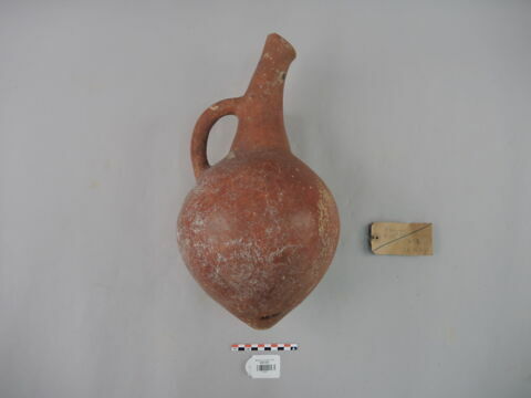 vase, image 1/3