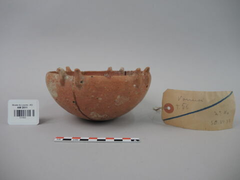 vase, image 1/2