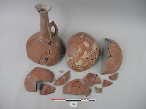 vase, image 1/1