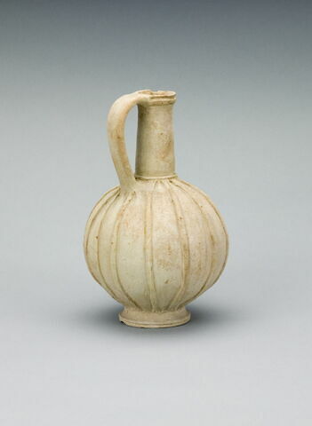 vase, image 1/2