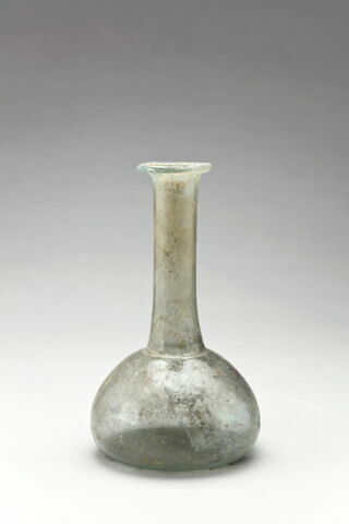 vase, image 1/3