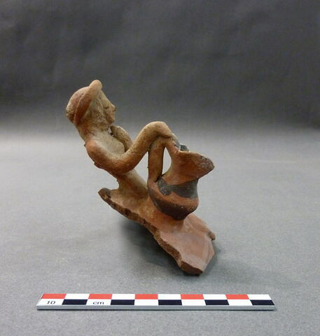 vase  ; figurine ; applique, image 5/6