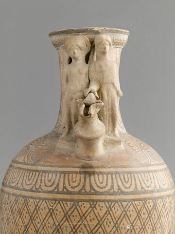 vase, image 3/14