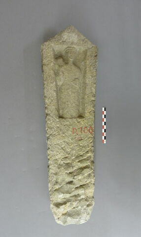 stèle ; objet funéraire, image 3/3
