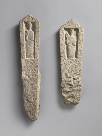 stèle ; objet funéraire, image 2/4
